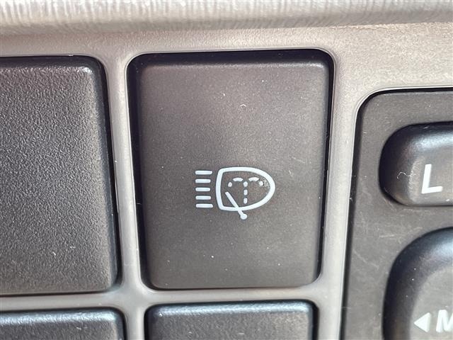 Toyota PRIUS 2011 8272412-9