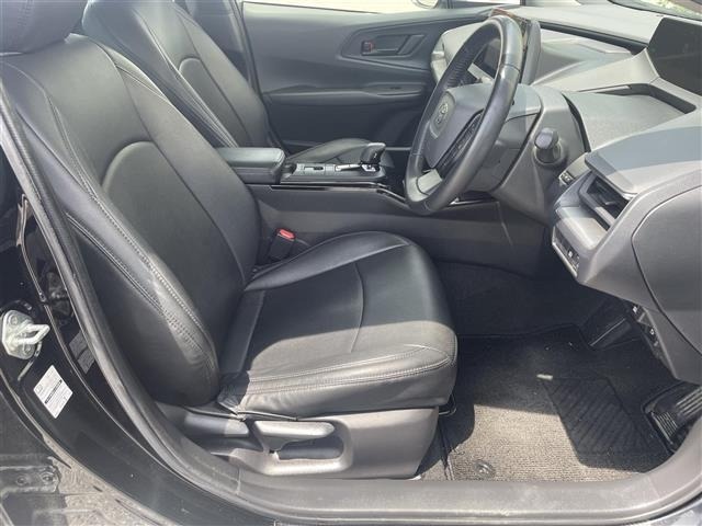 Toyota PRIUS 2023 8272413-1