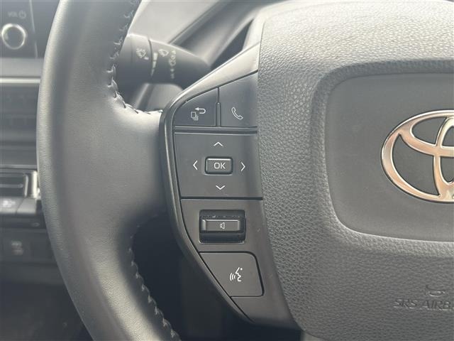 Toyota PRIUS 2023 8272413-15
