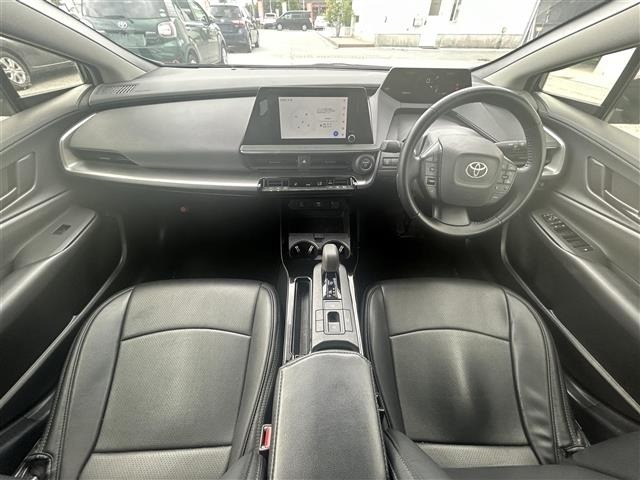 Toyota PRIUS 2023 8272413-22