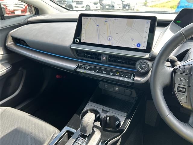 Toyota PRIUS 2023 8272414-16