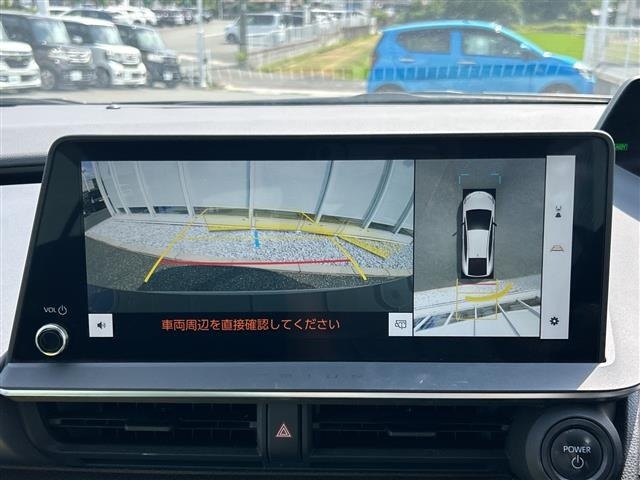 Toyota PRIUS 2023 8272414-18