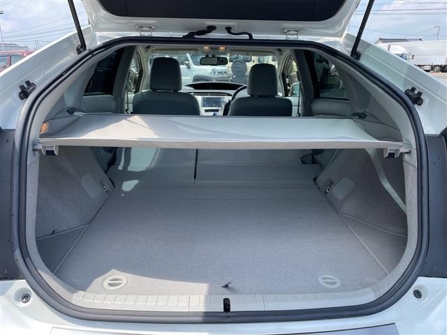 Toyota PRIUS 2013 8272415-10