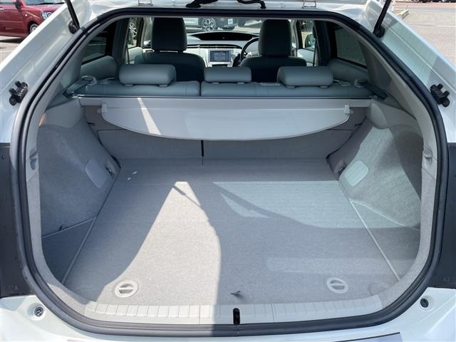 Toyota PRIUS 2013 8272415-12