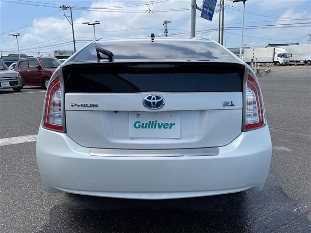 Toyota PRIUS 2013 8272415-4