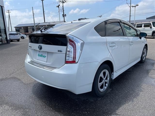 Toyota PRIUS 2013 8272415-6