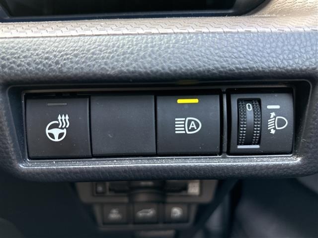 Toyota PRIUS 2023 8272416-10