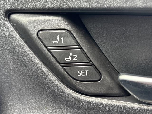 Toyota PRIUS 2023 8272416-20