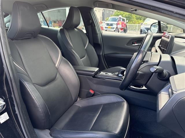 Toyota PRIUS 2023 8272416-6