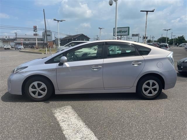 Toyota PRIUS 2014 8272417-2