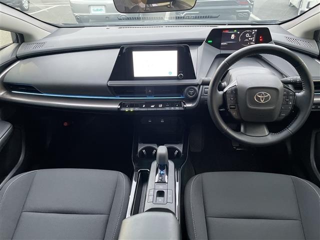 Toyota PRIUS 2023 8272418-15