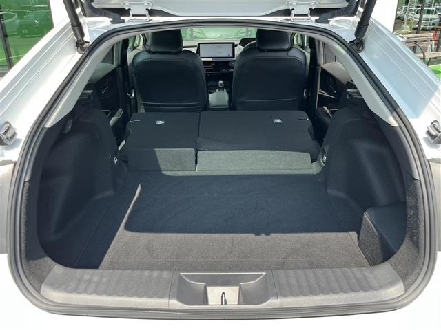 Toyota PRIUS 2023 8272419-12