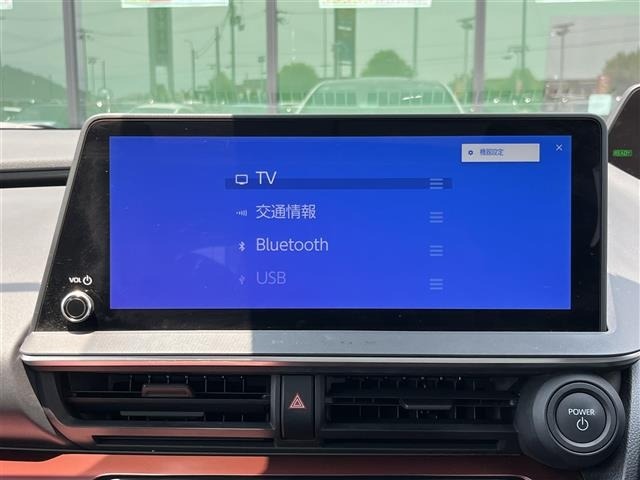 Toyota PRIUS 2023 8272419-17
