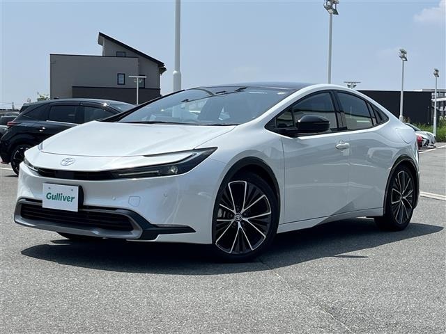 Toyota PRIUS 2023 8272419-2