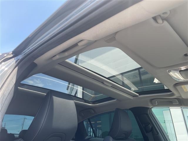 Toyota PRIUS 2023 8272420-15
