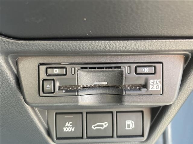 Toyota PRIUS 2023 8272420-20