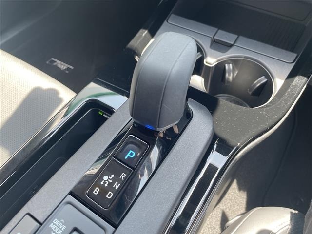 Toyota PRIUS 2023 8272420-4