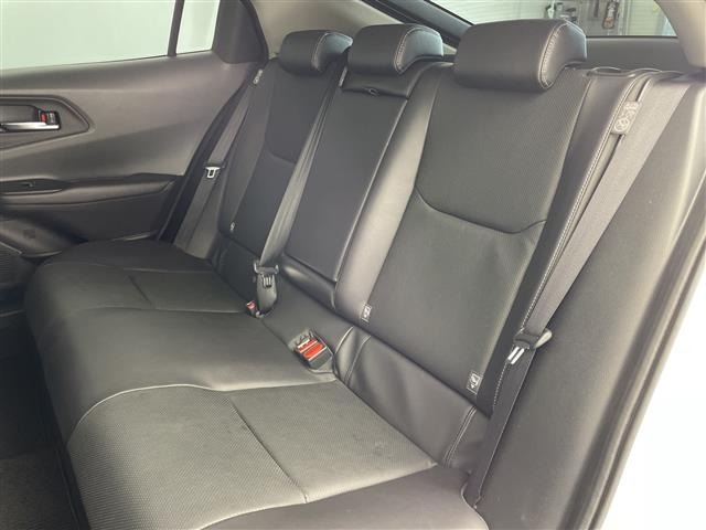 Toyota PRIUS 2024 8272421-12