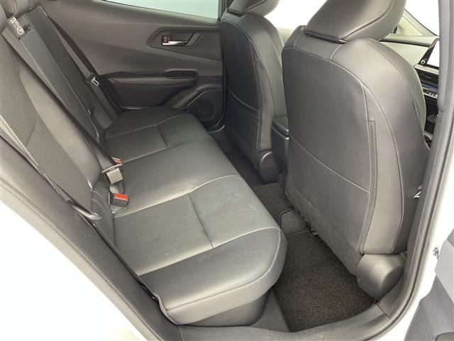 Toyota PRIUS 2024 8272421-13