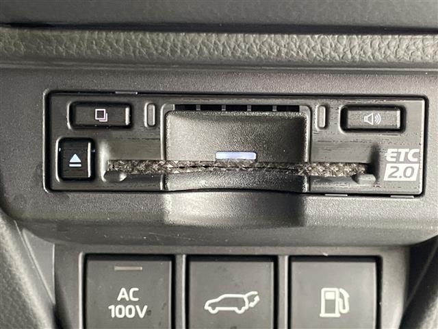 Toyota PRIUS 2024 8272421-3