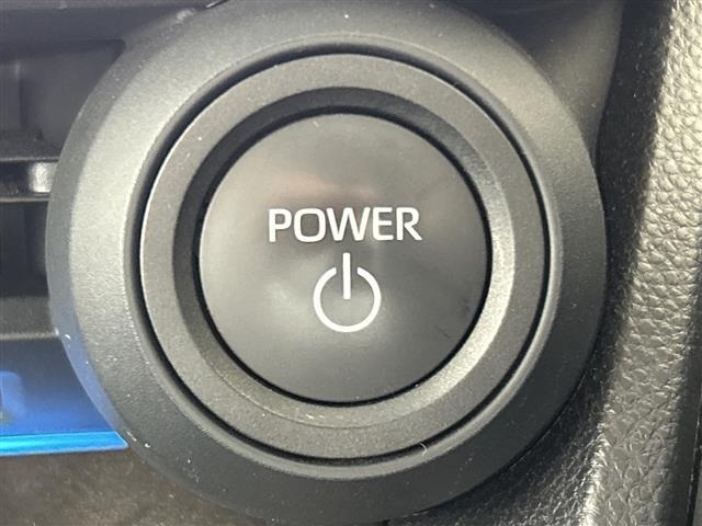 Toyota PRIUS 2023 8272422-10