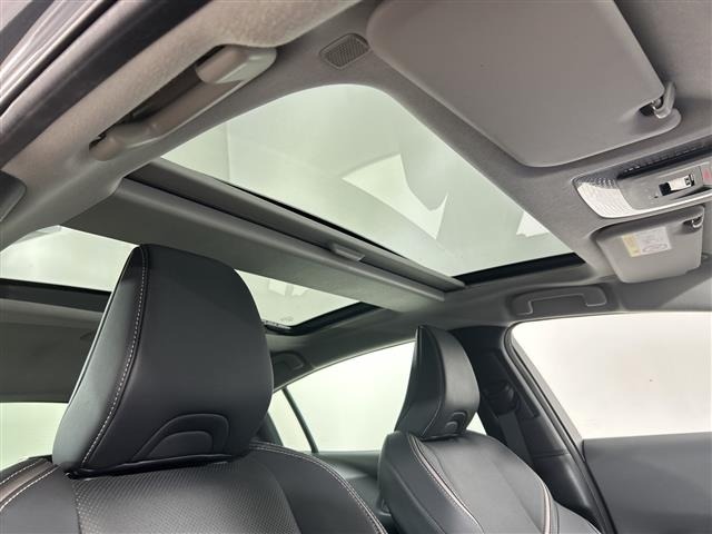 Toyota PRIUS 2023 8272422-15