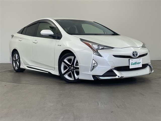 Toyota PRIUS 2016 8272423-0