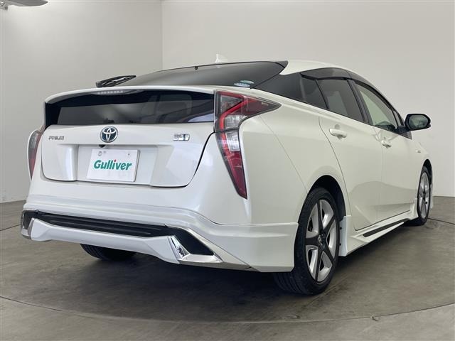 Toyota PRIUS 2016 8272423-16