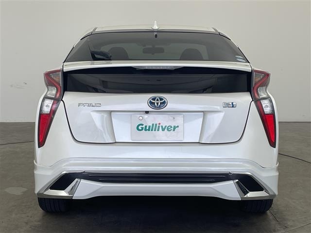 Toyota PRIUS 2016 8272423-18