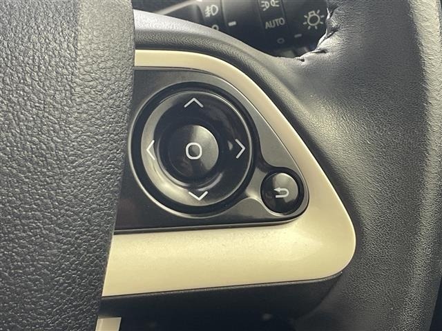 Toyota PRIUS 2016 8272423-6