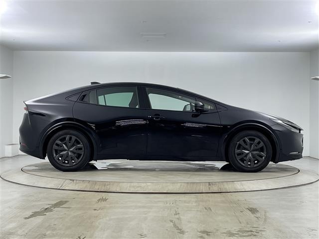 Toyota PRIUS 2023 8272424-12