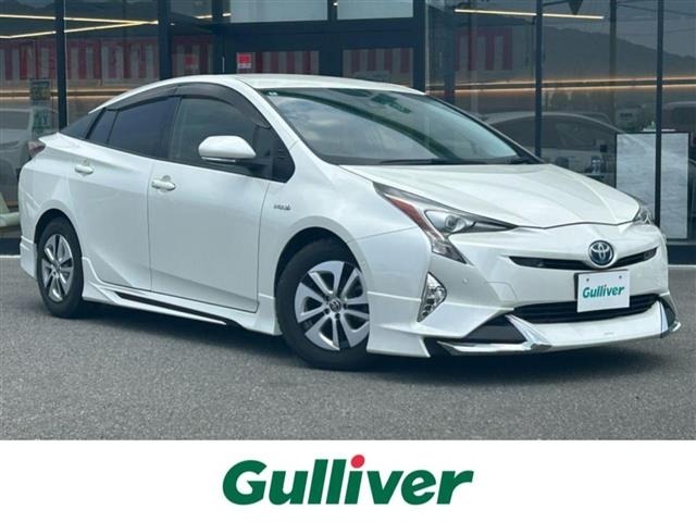 Toyota PRIUS 2016 8272425-0