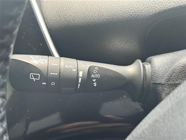 Toyota PRIUS 2016 8272425-11