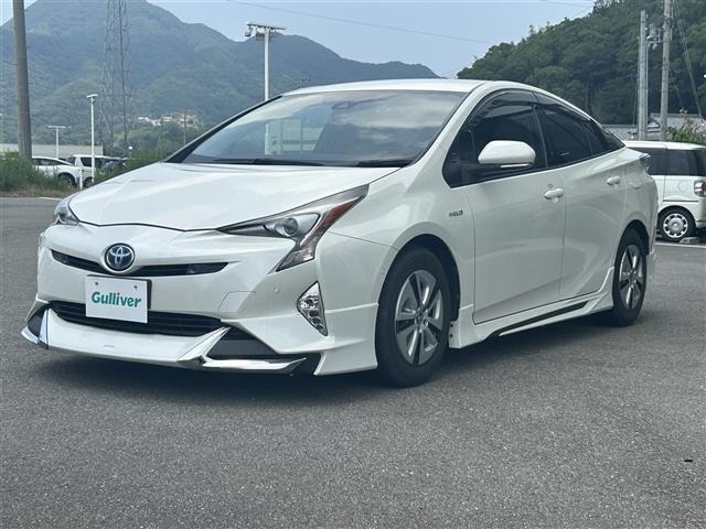 Toyota PRIUS 2016 8272425-2