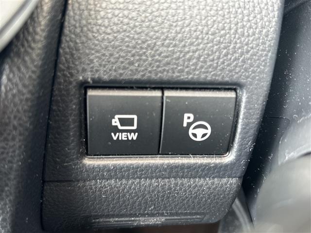 Toyota PRIUS 2023 8272426-4