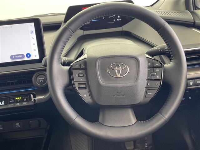 Toyota PRIUS 2023 8272427-19