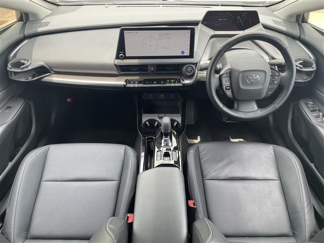 Toyota PRIUS 2023 8272428-19