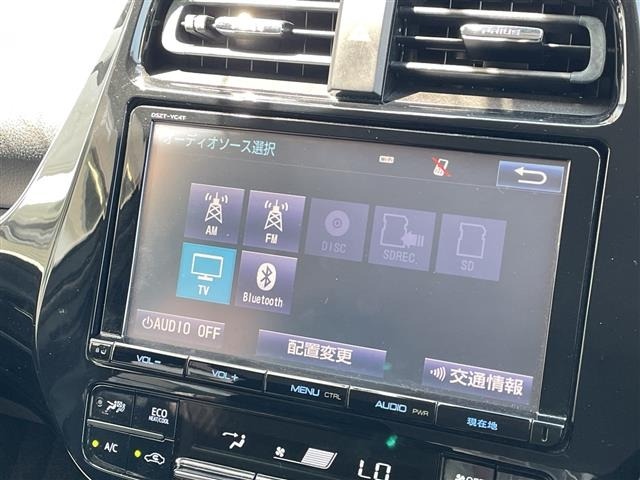 Toyota PRIUS 2017 8272429-16