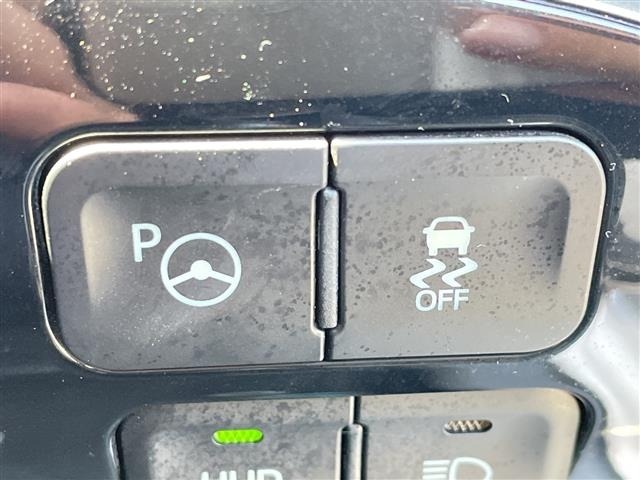 Toyota PRIUS 2017 8272429-22