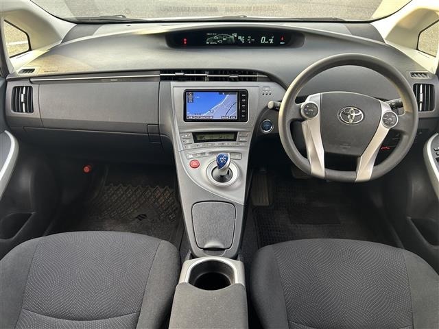 Toyota PRIUS 2014 8272430-14