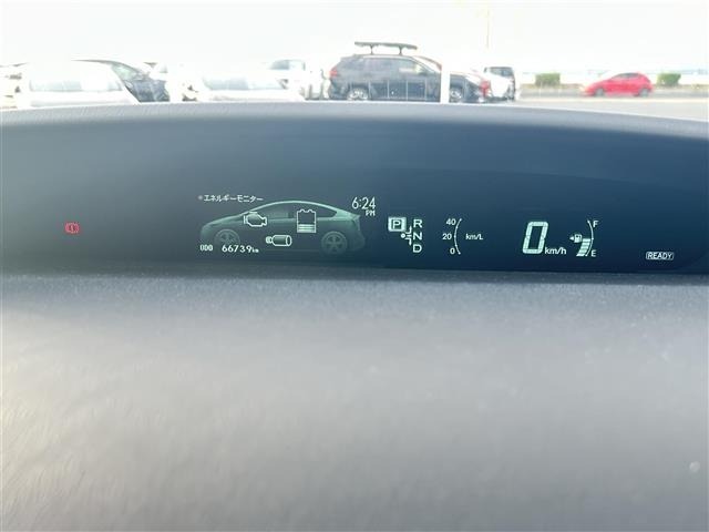 Toyota PRIUS 2014 8272430-19