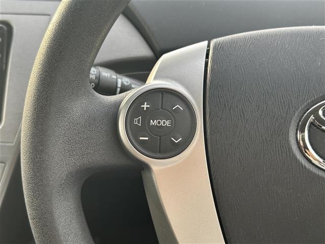 Toyota PRIUS 2014 8272430-21