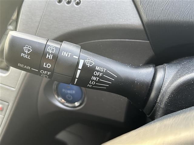 Toyota PRIUS 2014 8272430-3