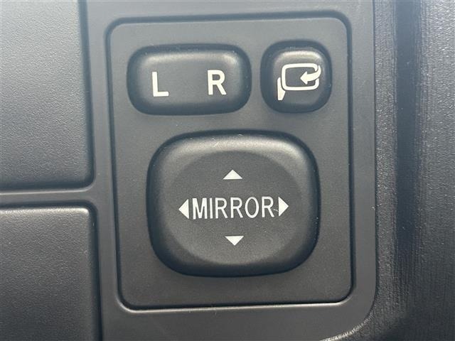 Toyota PRIUS 2014 8272430-9