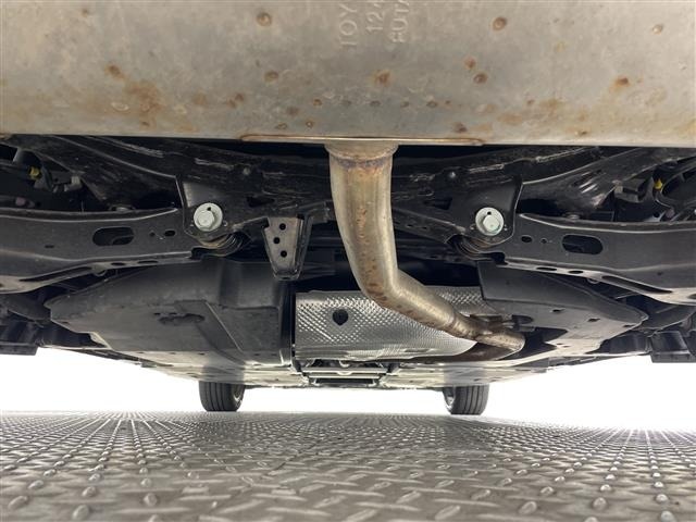 Toyota PRIUS 2023 8272432-13