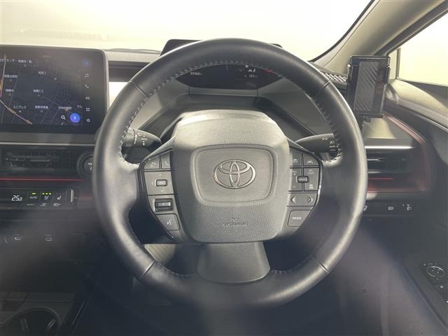 Toyota PRIUS 2023 8272432-16