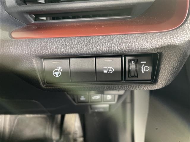 Toyota PRIUS 2023 8272432-3