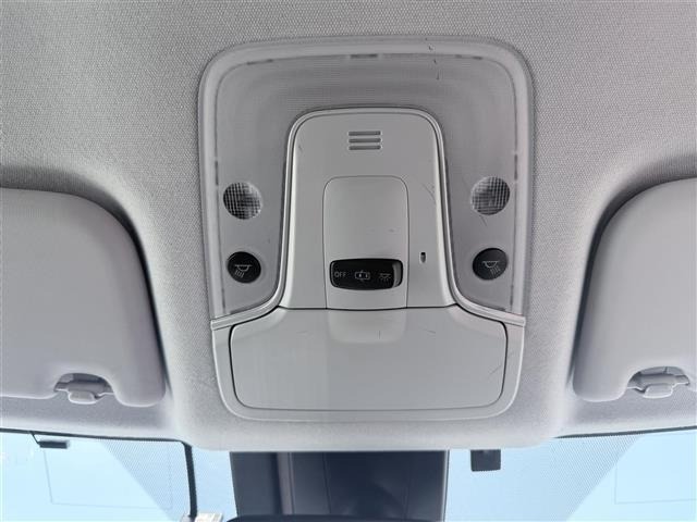 Toyota PRIUS 2017 8272433-4