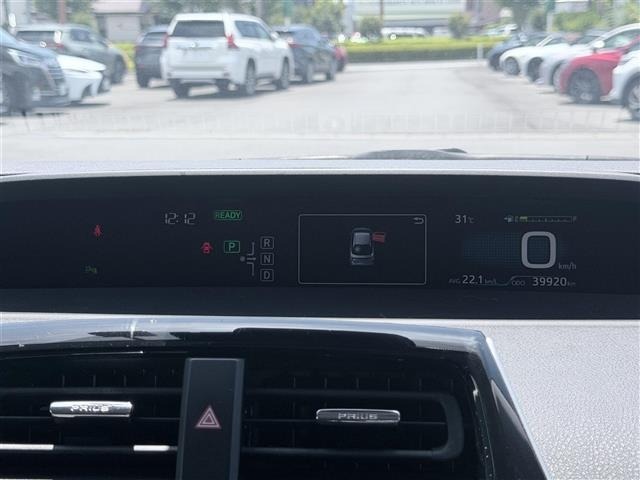 Toyota PRIUS 2017 8272433-8