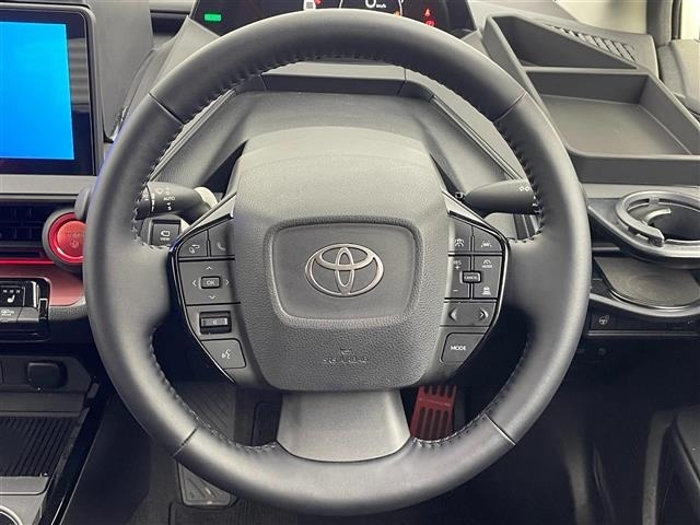 Toyota PRIUS 2024 8272434-4